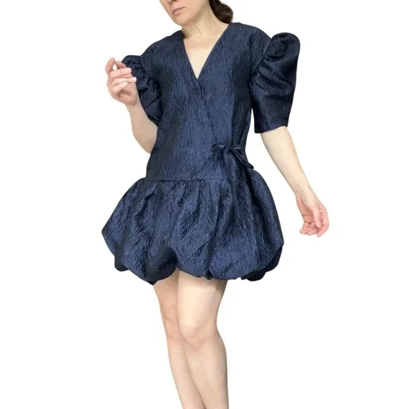 Moon River Women's Navy Blue Puff Sleeve Bubble Hem Mini Dress XS Romantic Chic - Picture 1 of 9
